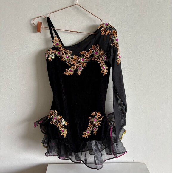 Art Stone Competitor Floral Stone Design Costume Dress Black Color Sz Meduim - Picture 2 of 11